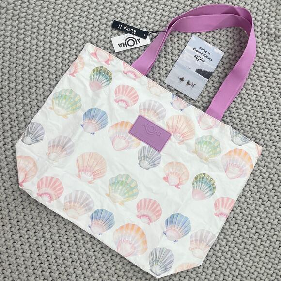 Aloha Collection• LUCKY 11 LIMITED EDITION Ocean Paper Shells Day Tripper Tote - Picture 1 of 10